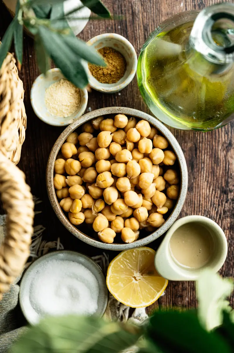 Chickpeas, tahini, lemon, garlic, and olive oil for homemade hummus